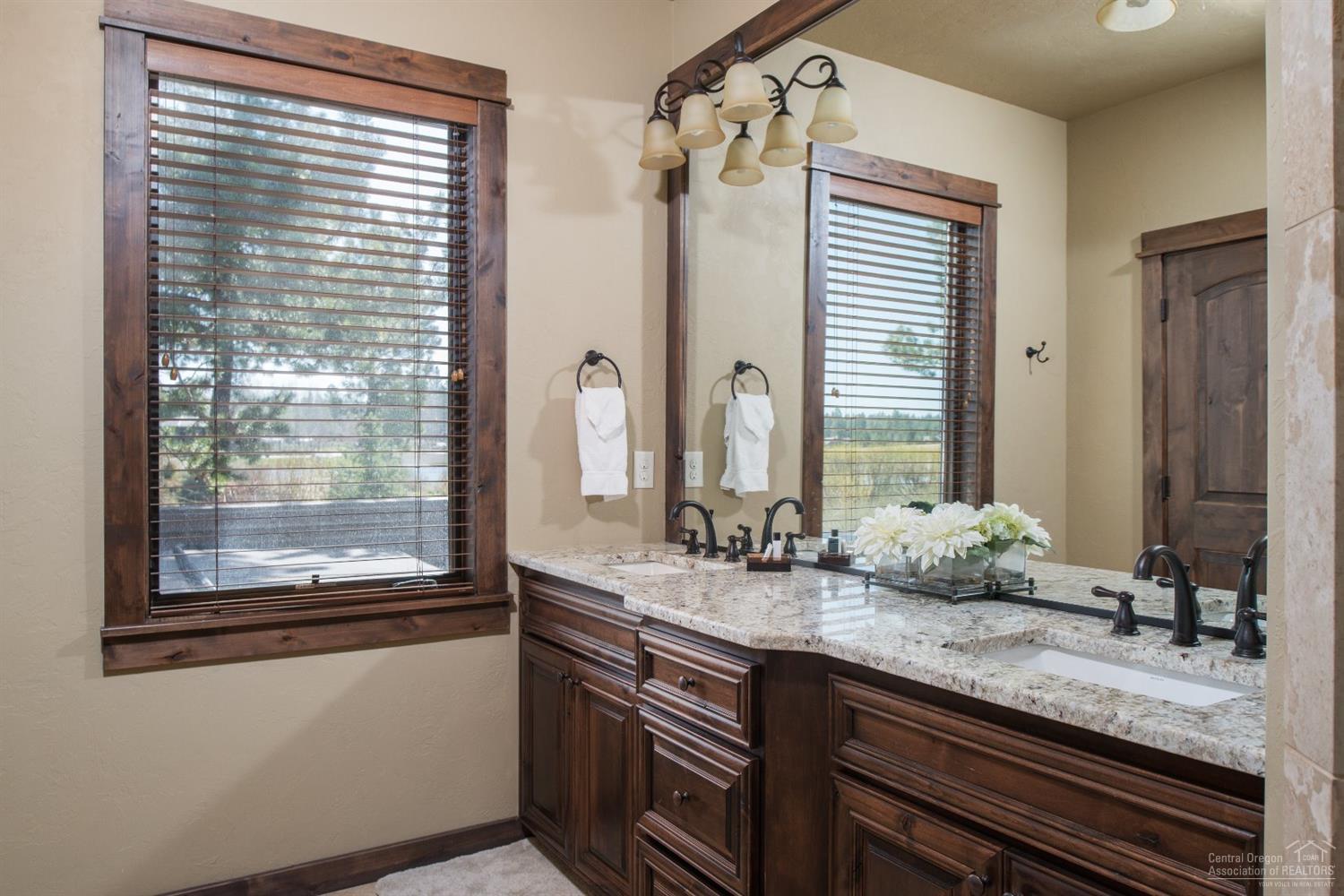 56550 Dancing Rock Loop Bend, OR 97707 - Photo 11 of 21 Additional Photo
