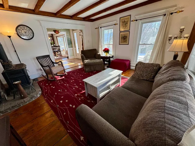 $655,000 | 68 Doe Lane, Newbury, VT 05051