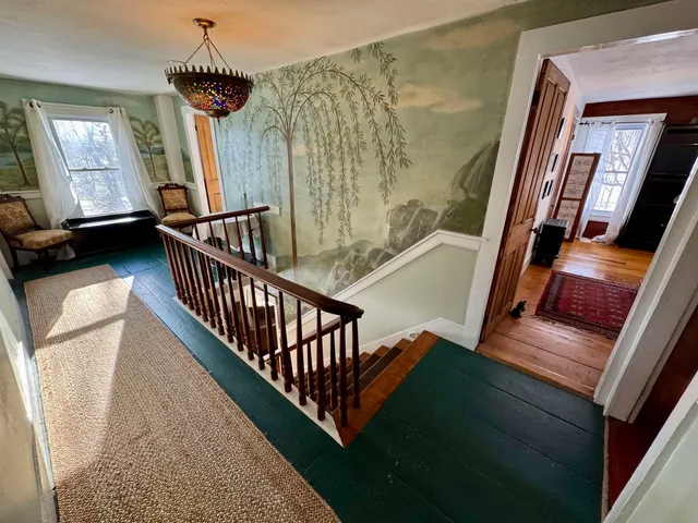 $655,000 | 68 Doe Lane, Newbury, VT 05051