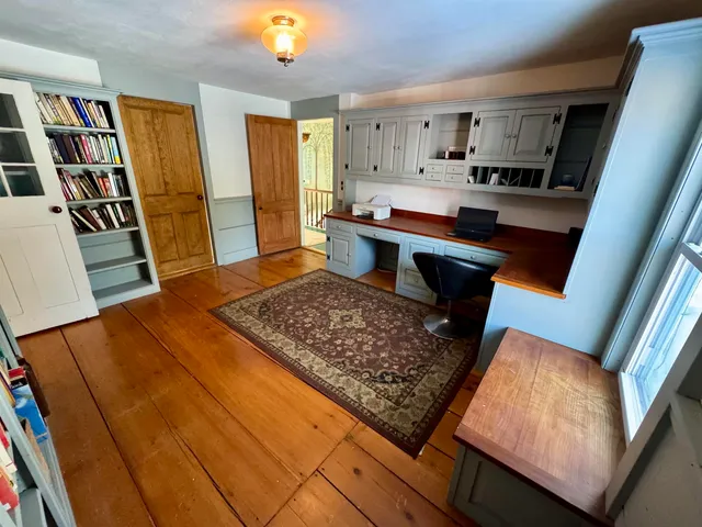 $655,000 | 68 Doe Lane, Newbury, VT 05051