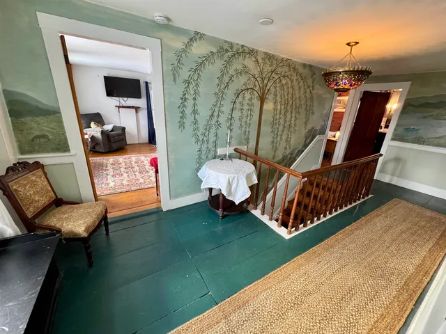 $655,000 | 68 Doe Lane, Newbury, VT 05051