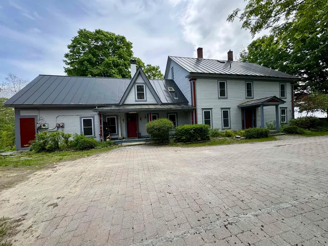 $655,000 | 68 Doe Lane, Newbury, VT 05051