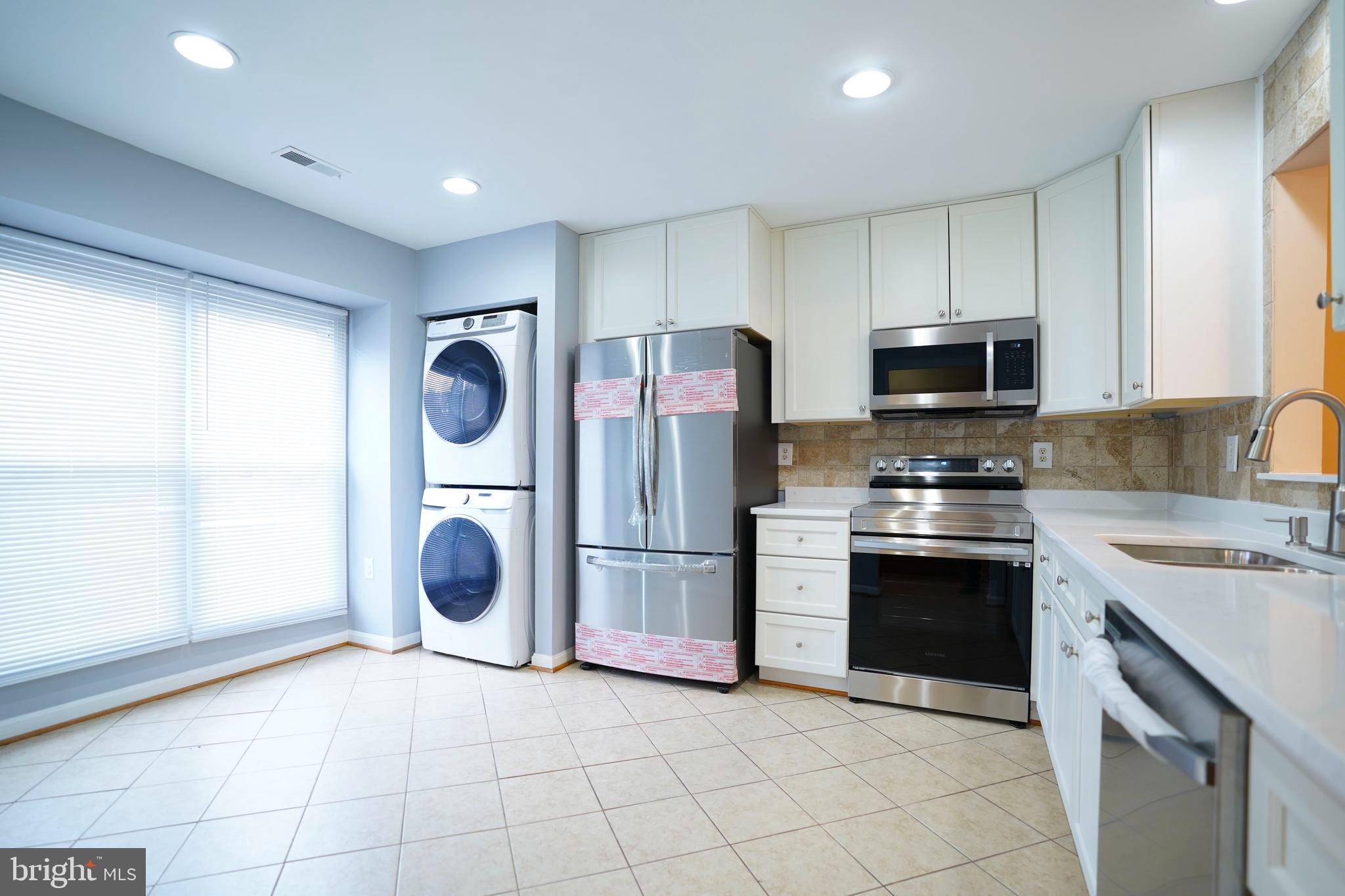 7327 Rokeby Drive Manassas, VA 20109 - Photo 5 of 27 Gallery Image 5