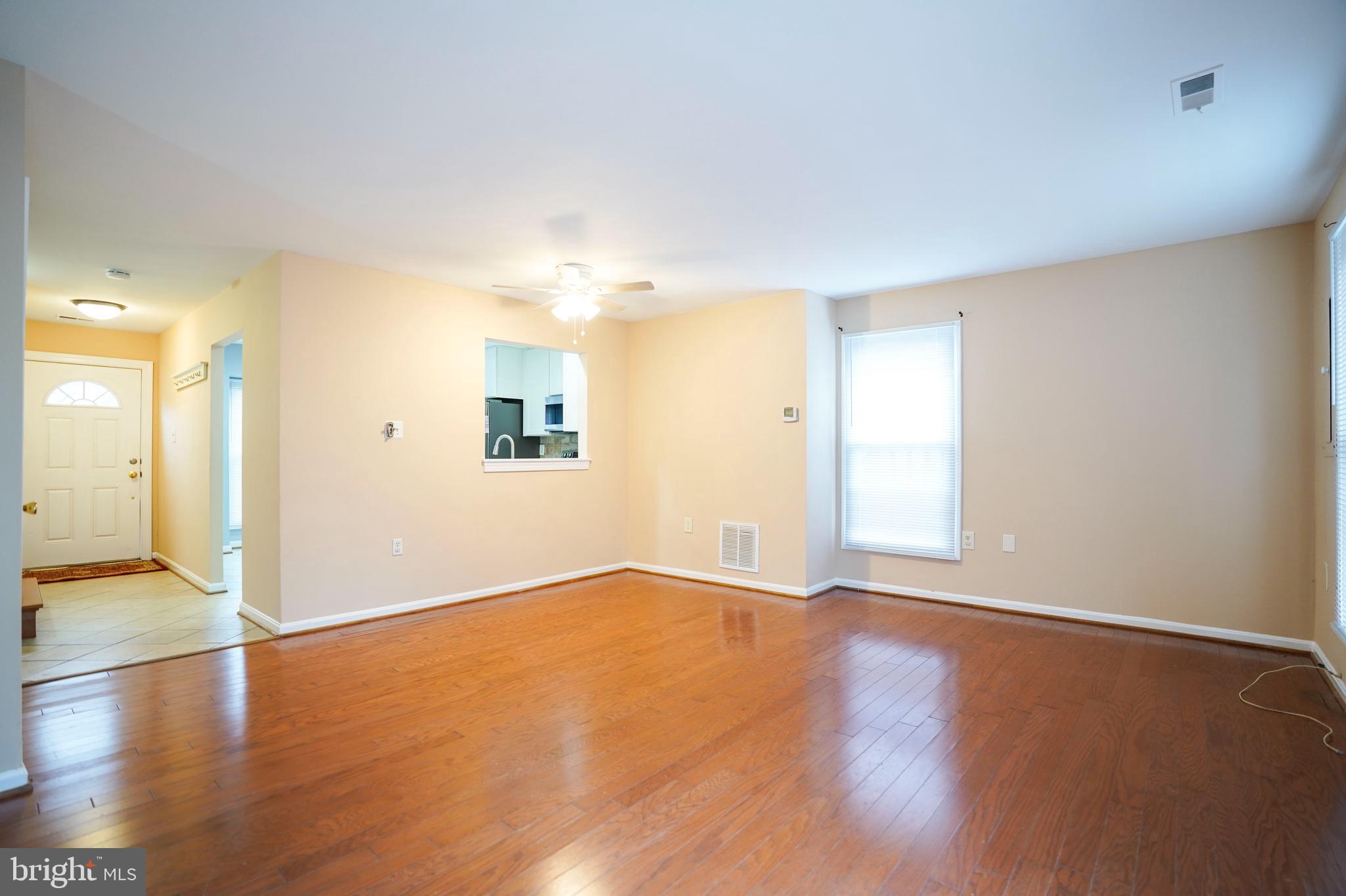 7327 Rokeby Drive Manassas, VA 20109 - Photo 7 of 27 Gallery Image 7