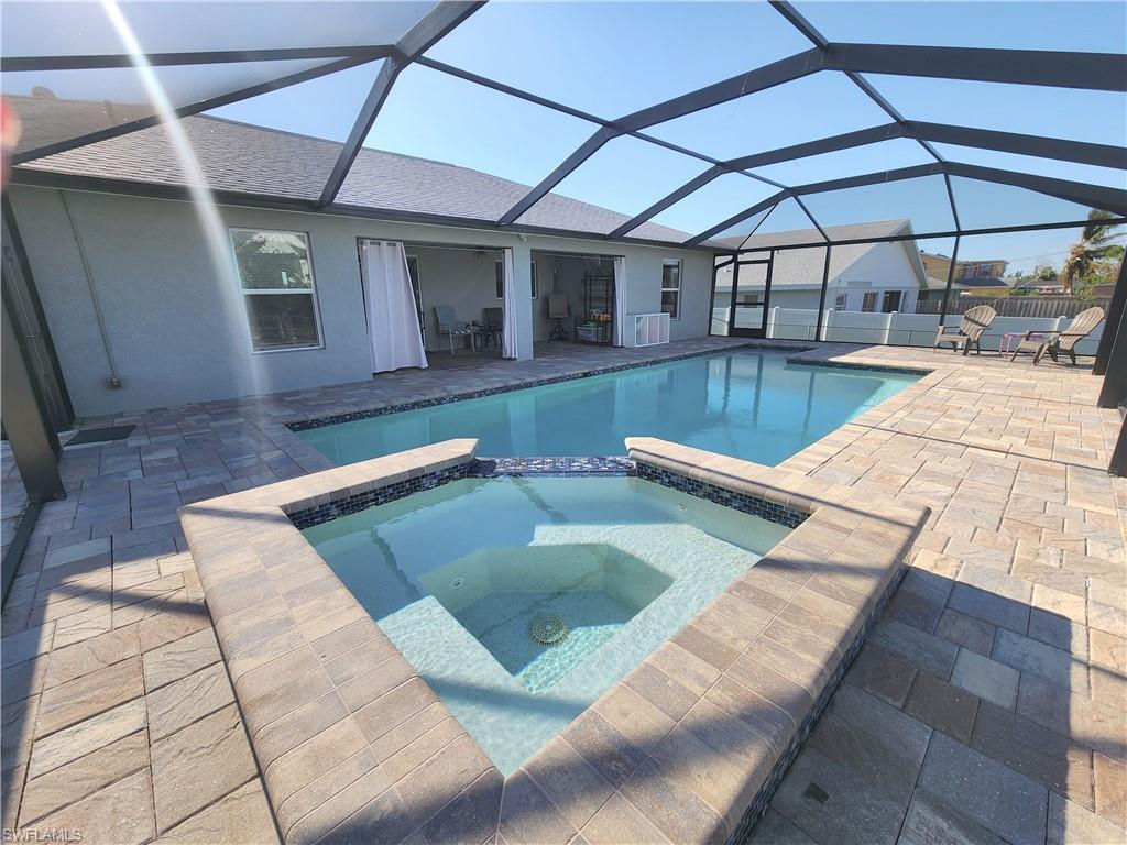 18453 Geranium Road Fort Myers, FL 33967 - Photo 11 of 21 Spa and Pool have electric heater