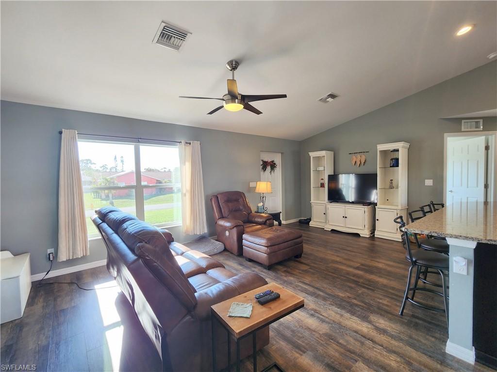18453 Geranium Road Fort Myers, FL 33967 - Photo 3 of 21 Great room