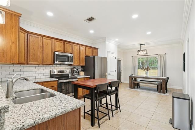 1333 Viola Street Mandeville, LA 70448 - Photo 6 of 16