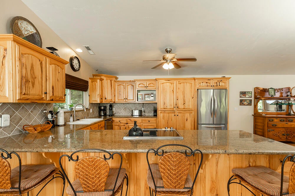 11926 Galice Road Merlin, OR 97532 - Photo 14 of 61 14