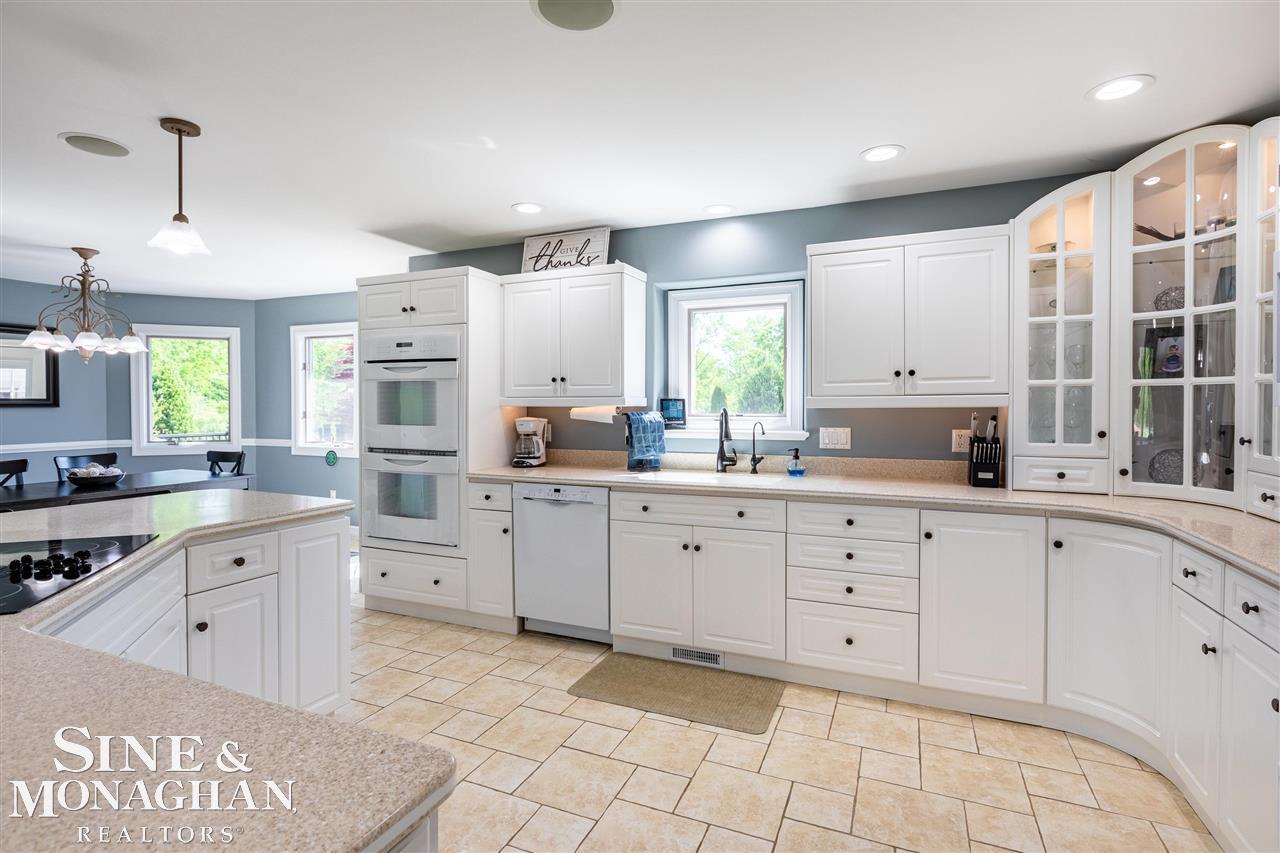659 Mayer Road St. Clair, MI 48079 - Photo 7 of 41