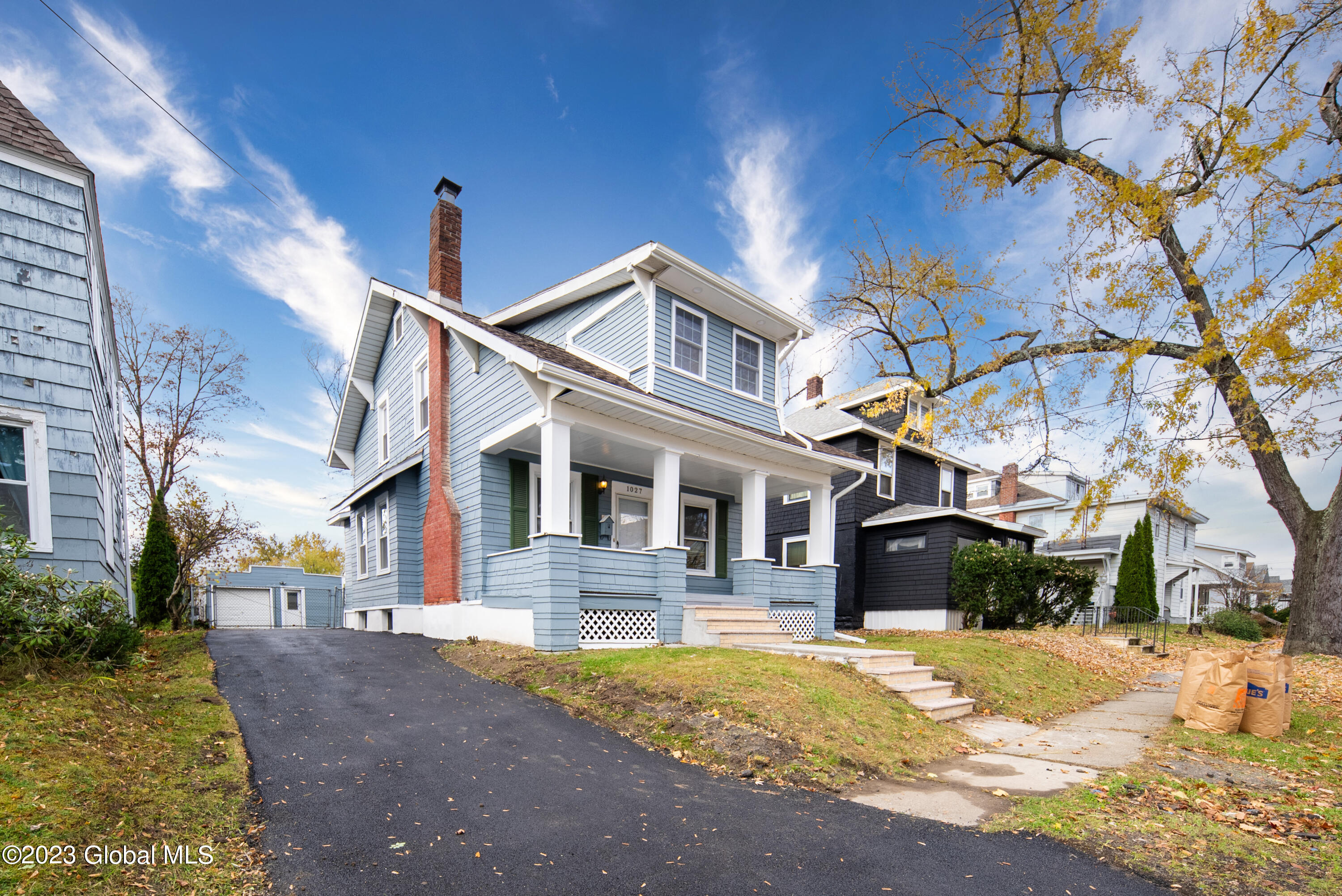 1027 Dean Street Schenectady, NY 12309 - Photo 36 of 40 036