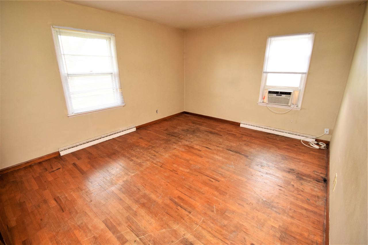 1712 North Riley Road Muncie, IN 47304 - Photo 3 of 10 Gallery Image 3