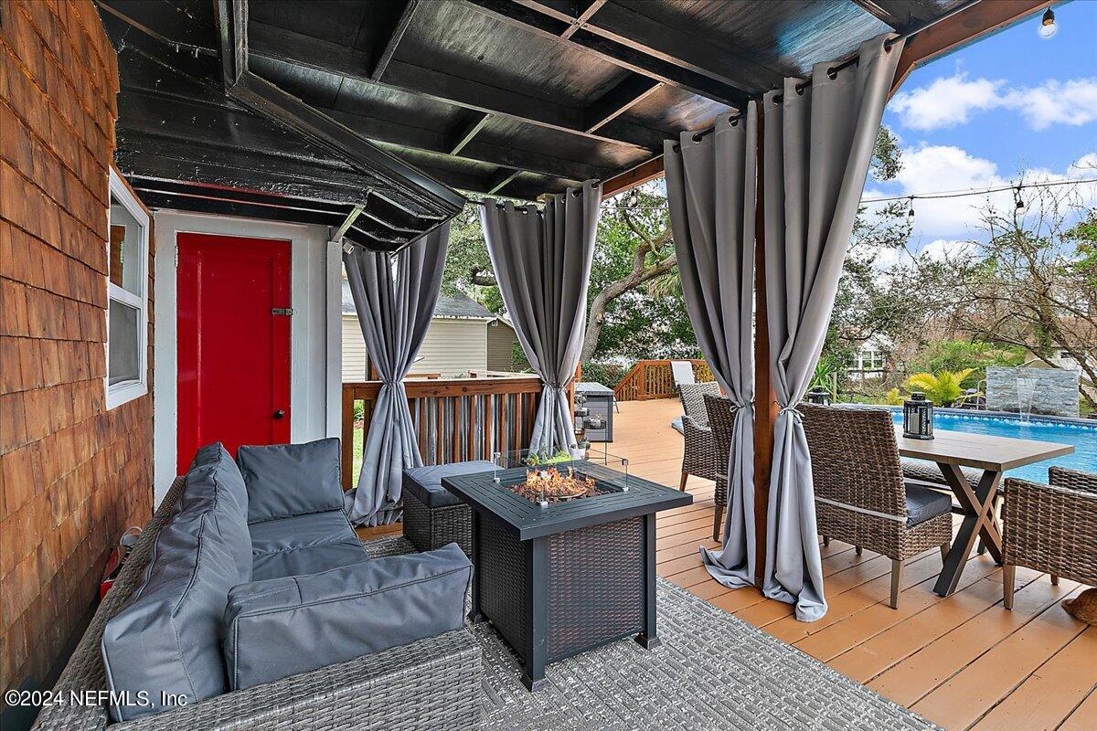 4549 Birkenhead Road Jacksonville, FL 32210 - Photo 14 of 20 Covered Lanai