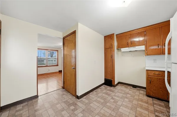 $199,900 | 9 Clarence Harder Drive, Tonawanda, NY 14150