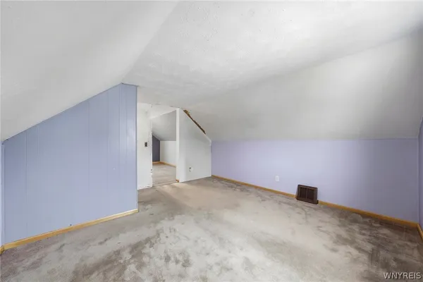 $199,900 | 9 Clarence Harder Drive, Tonawanda, NY 14150