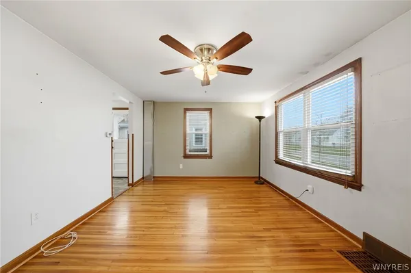 $199,900 | 9 Clarence Harder Drive, Tonawanda, NY 14150