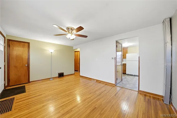 $199,900 | 9 Clarence Harder Drive, Tonawanda, NY 14150