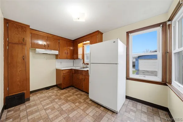 $199,900 | 9 Clarence Harder Drive, Tonawanda, NY 14150