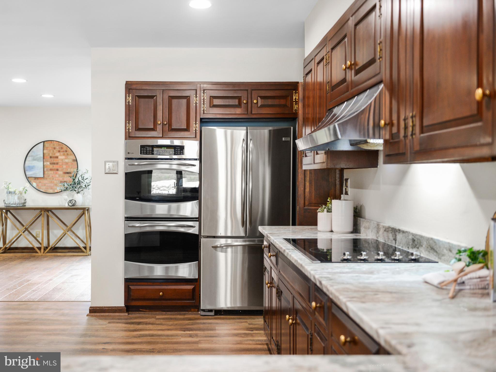 3711 Buffalo Road New Windsor, MD 21776 - Photo 6 of 88 Double Oven