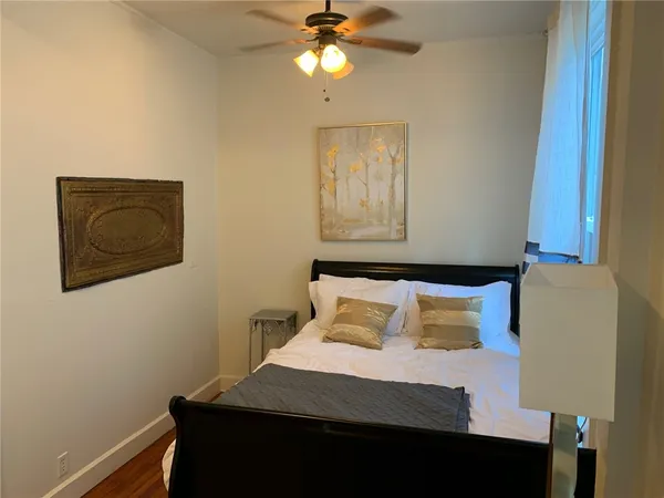 $2,400 | 46 Lee Avenue, Unit 1, Newport, RI 02840