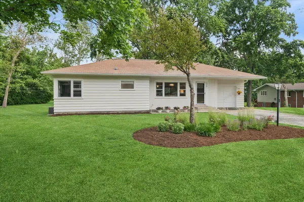 $599,000 | 1308 West 53rd Place, La Grange, IL 60525