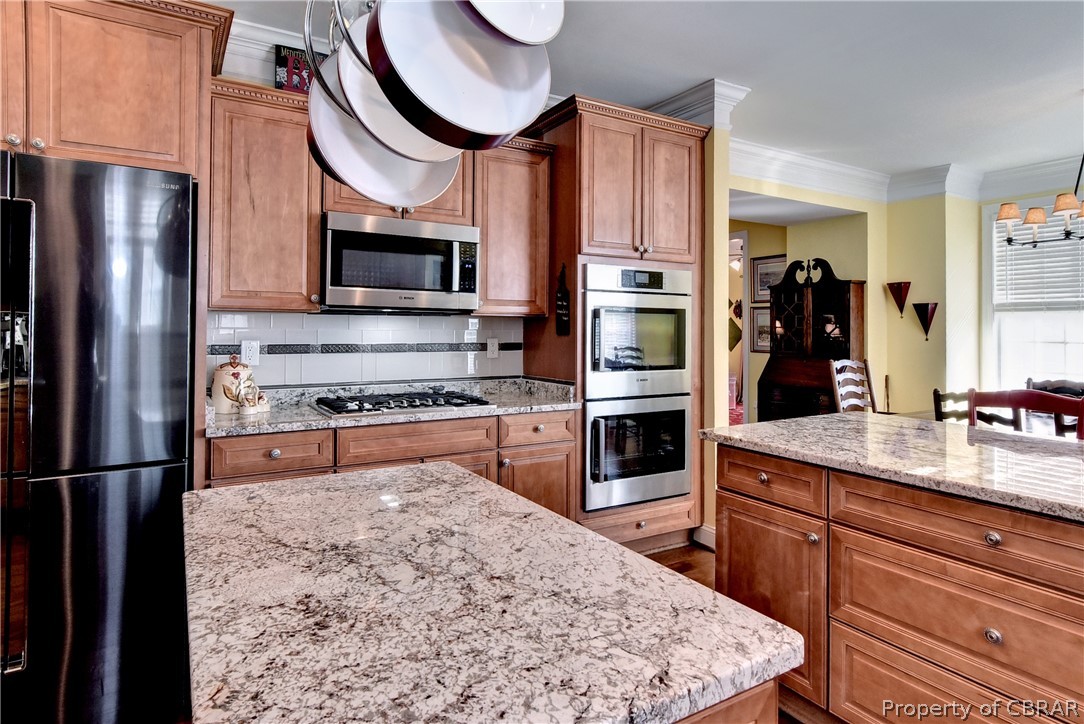 4205 Old Lock Road Williamsburg, VA 23188 - Photo 10 of 49 The kitchen also has new double Bosch ovens, cooktop and dishwasher and Samsung fridge and a pantry.