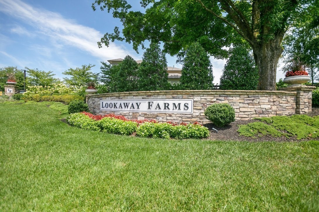 6100 Lookaway Circle Franklin, TN 37067 - Photo 2 of 92
