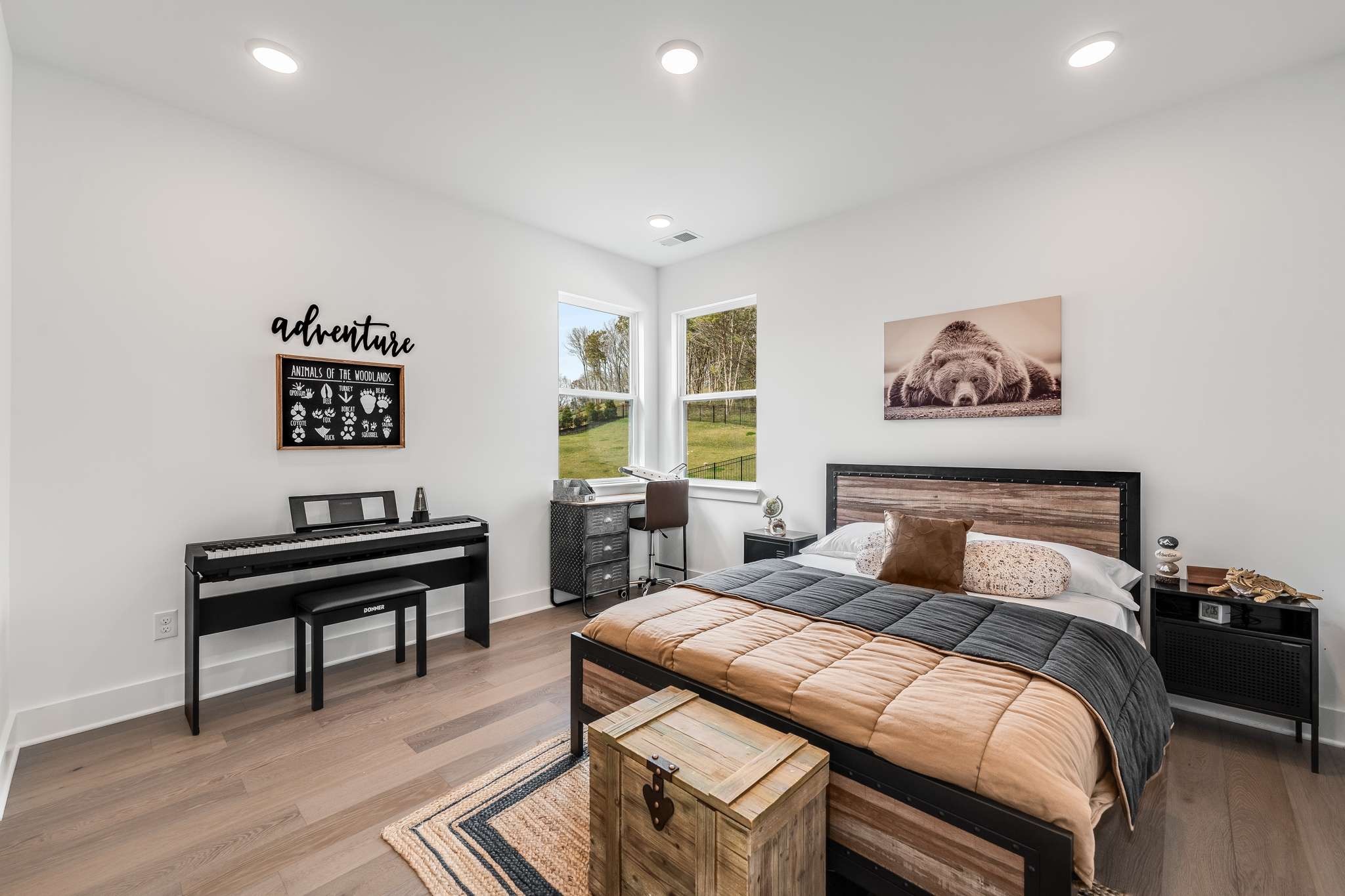 6100 Lookaway Circle Franklin, TN 37067 - Photo 88 of 92 a bedroom with a bed and a desk
