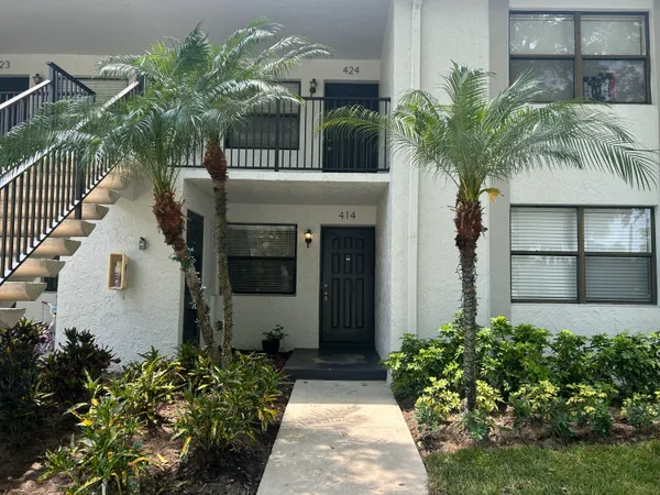 $2,400 | 1290 South Military Trail, Unit 414, Deerfield Beach, FL 33442