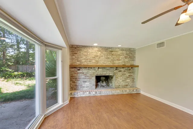 $2,900 | 2327 West Palmer Drive, Charleston, SC 29414