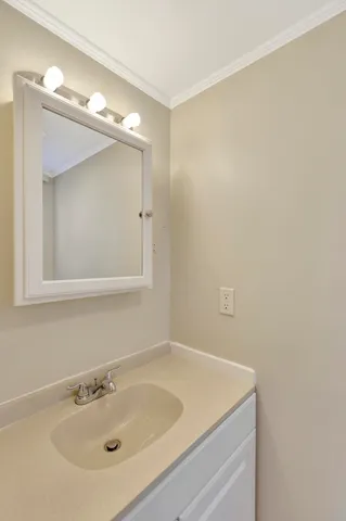 $2,900 | 2327 West Palmer Drive, Charleston, SC 29414