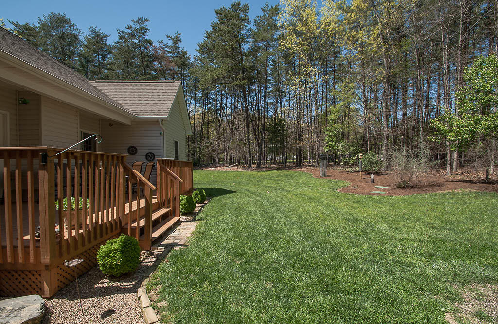 436 Quail Ridge Drive Fincastle, VA 24090 - Photo 34 of 46 DSC_0190