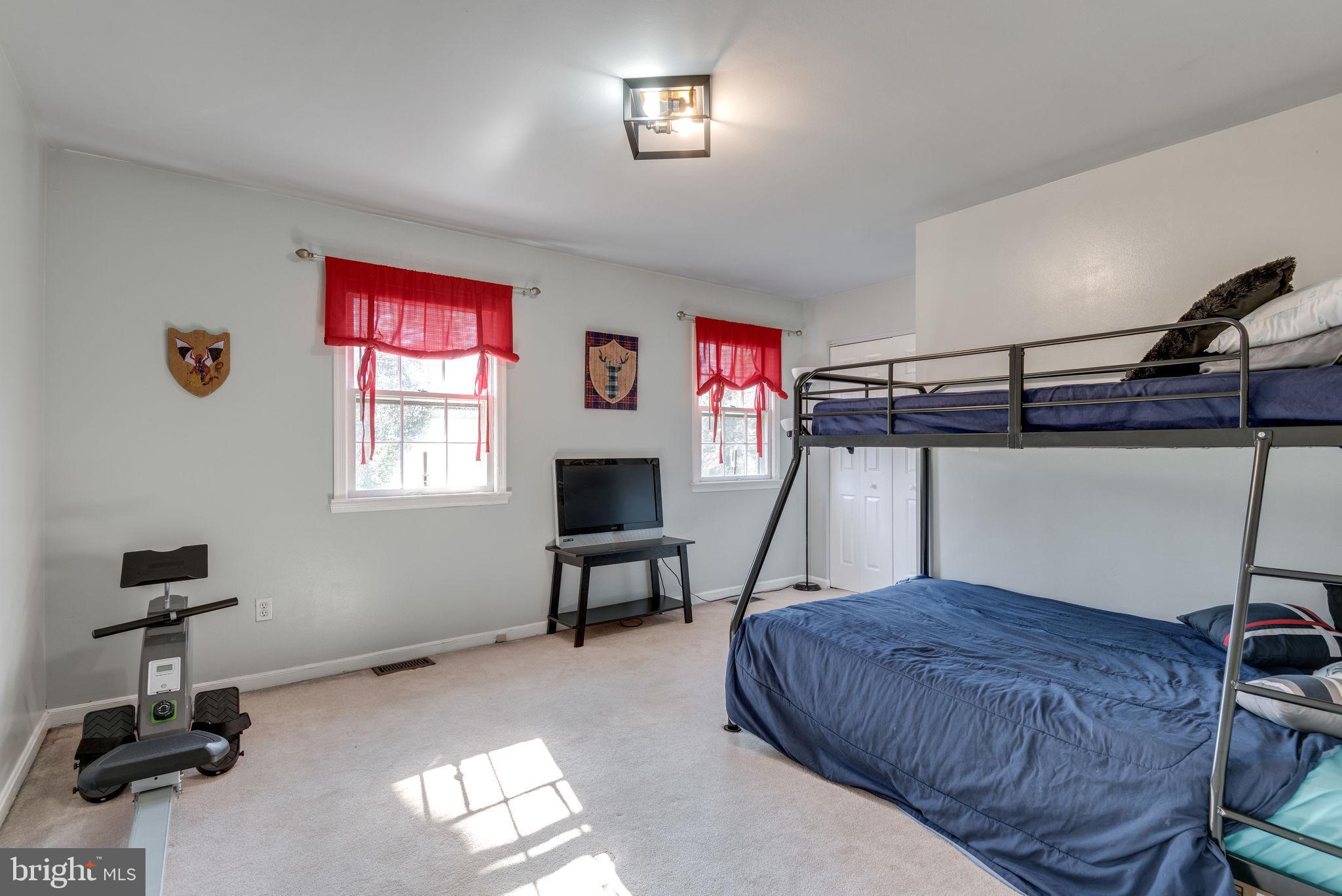 8108 Counselor Road Manassas, VA 20112 - Photo 20 of 44 Gallery Image 20