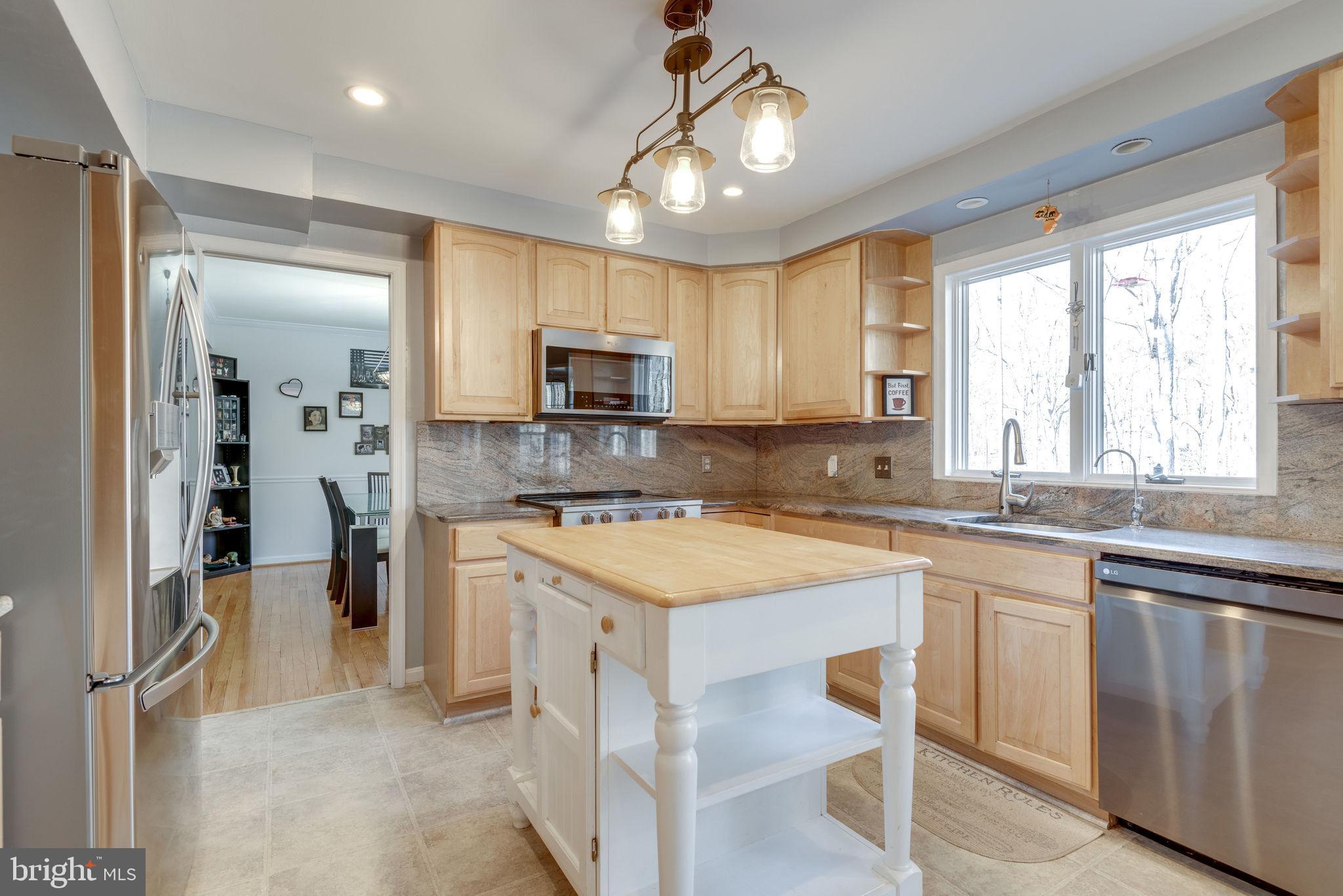 8108 Counselor Road Manassas, VA 20112 - Photo 10 of 44 Gallery Image 10