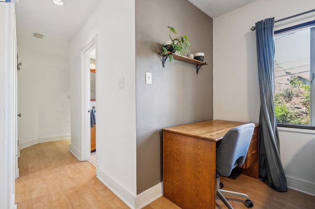 $849,000 | 5936 Broadway, Oakland, CA 94618