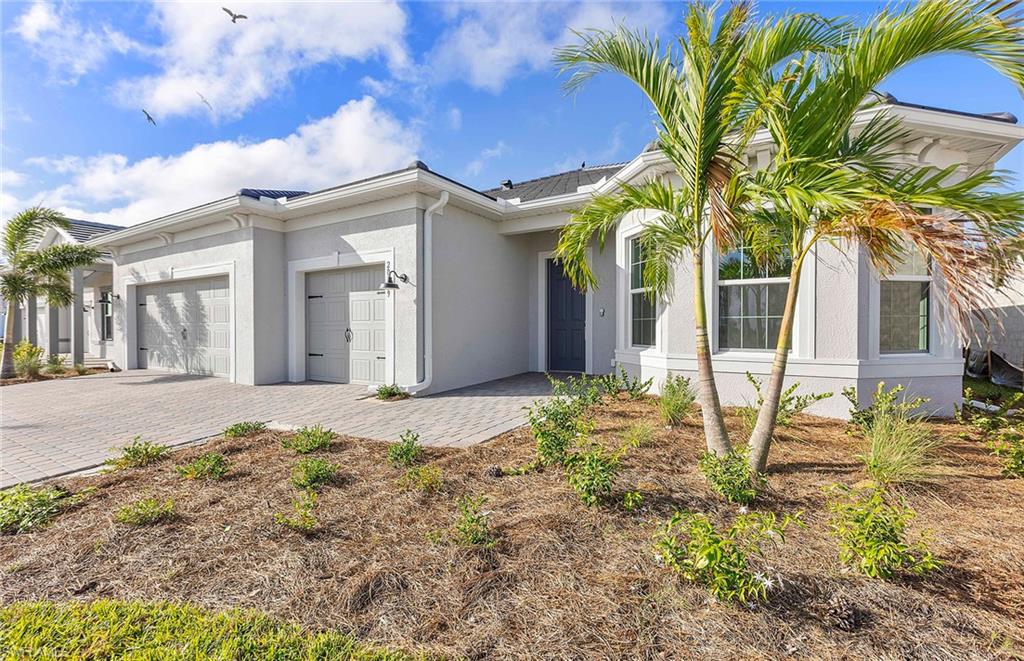 20039 Nickel Trail Alva, FL 33920 - Photo 4 of 50 a view of a house with a yard