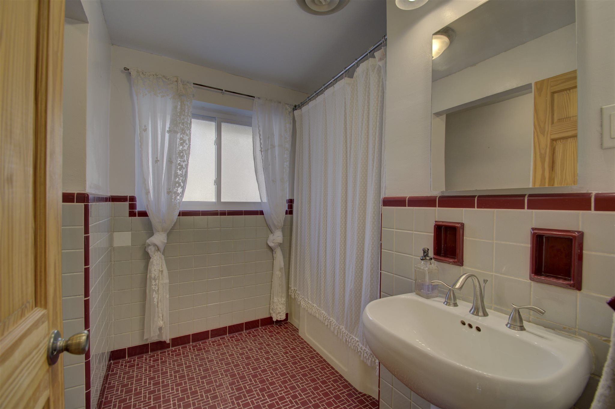 1216 Audubon Road Covington, KY 41011 - Photo 27 of 41 Gallery Image 27