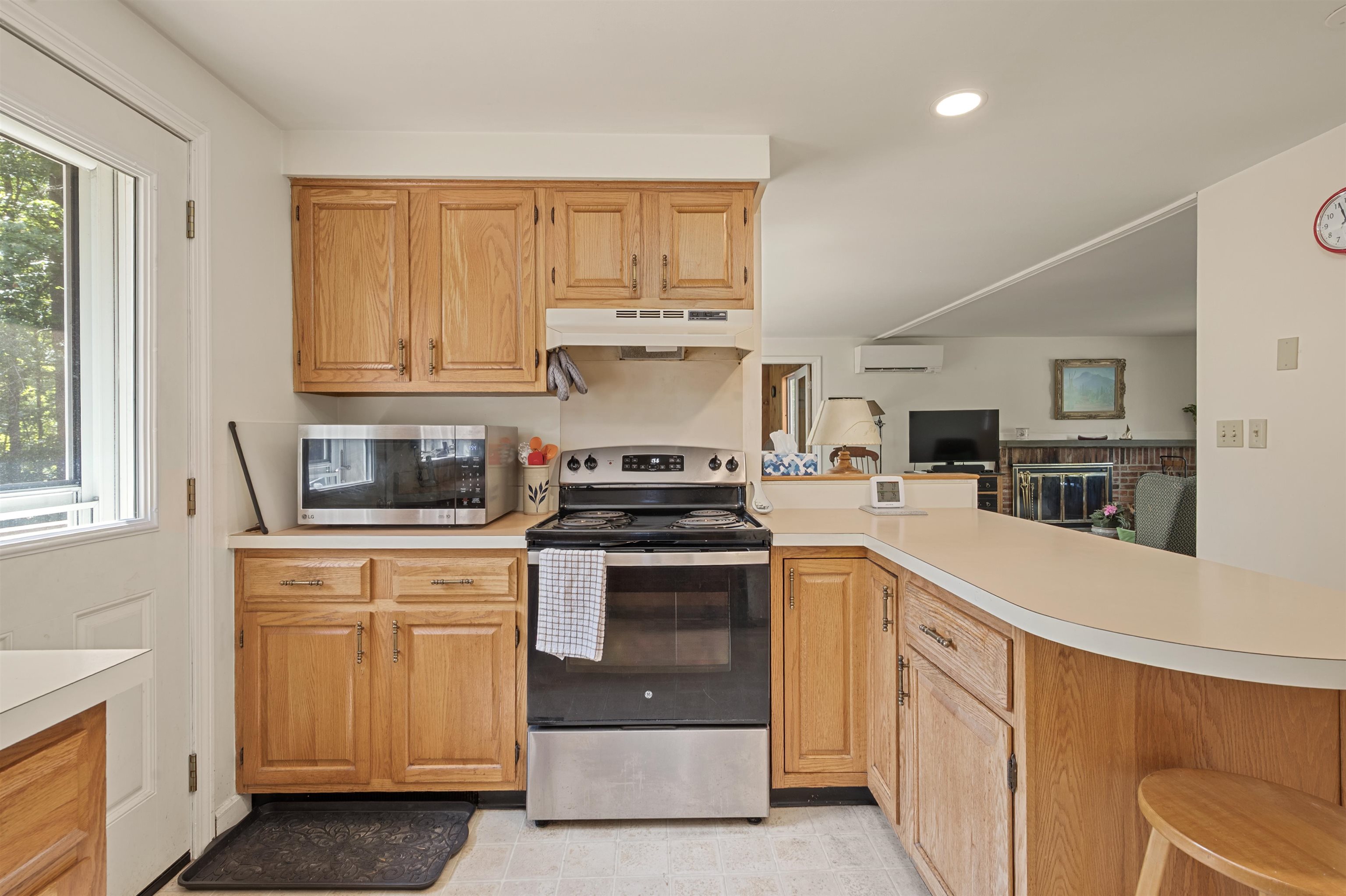 125 Pleasant Street Meredith, NH 03253 - Photo 21 of 40