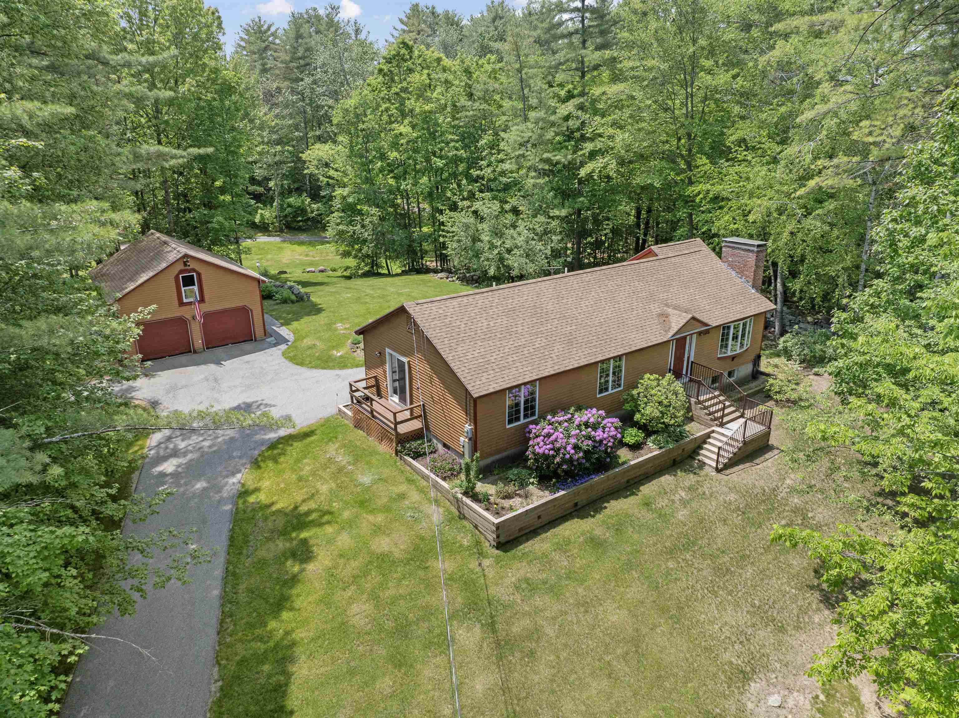 125 Pleasant Street Meredith, NH 03253 - Photo 33 of 40