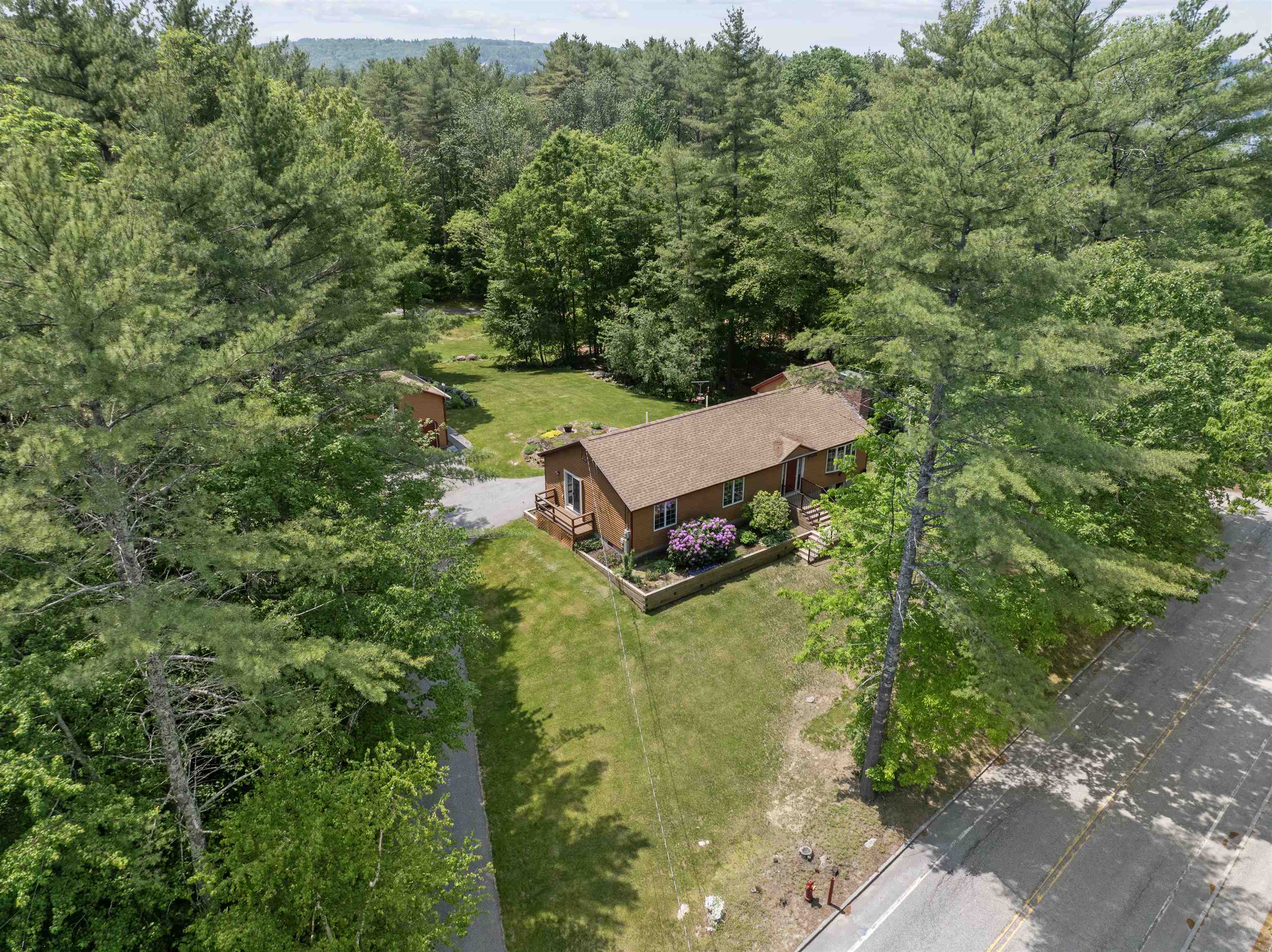 125 Pleasant Street Meredith, NH 03253 - Photo 39 of 40