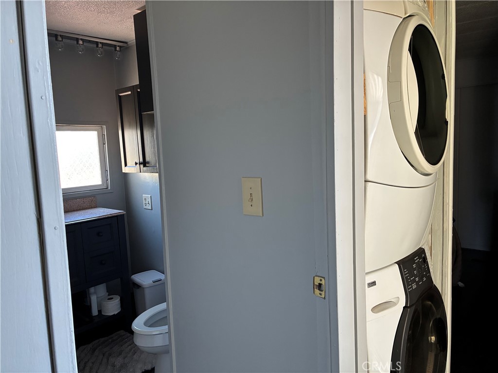 2500 Highway 59, Unit 74 Merced, CA 95348 - Photo 15 of 17