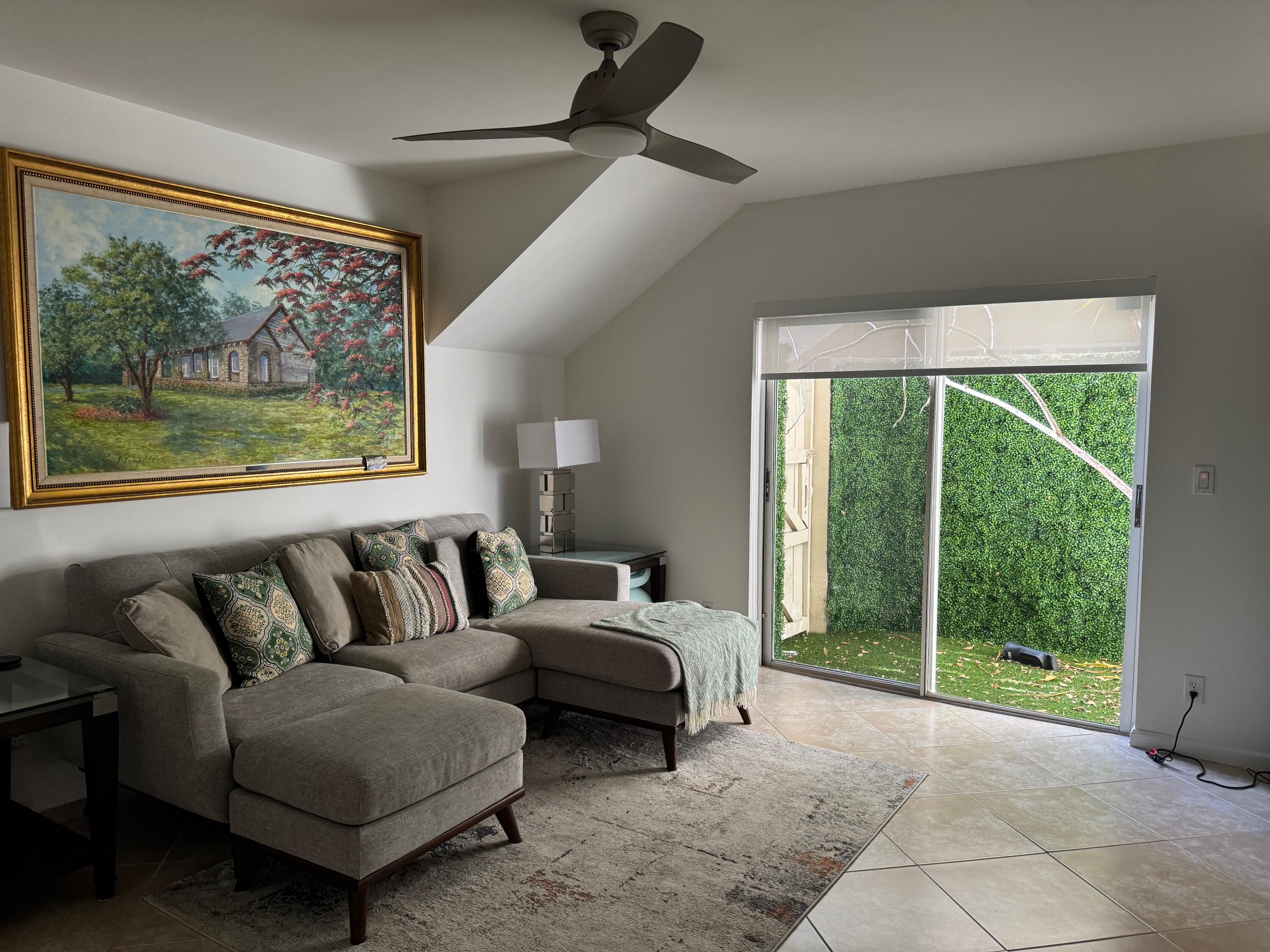 17274 Boca Club Boulevard, Unit 2308 Boca Raton, FL 33487 - Photo 4 of 20 IMG_1653