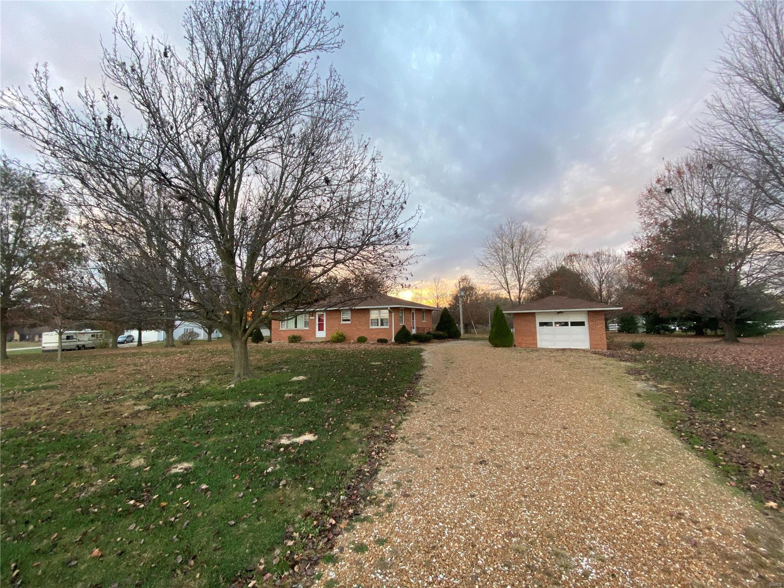 5361 Kaskaskia Road Waterloo, IL 62298 - Photo 2 of 18