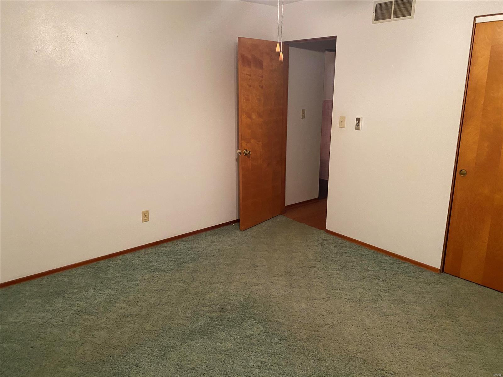 5361 Kaskaskia Road Waterloo, IL 62298 - Photo 8 of 18