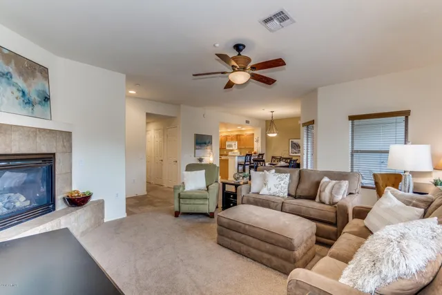 $3,600 | 33550 North Dove Lakes Drive, Unit 2042, Cave Creek, AZ 85331