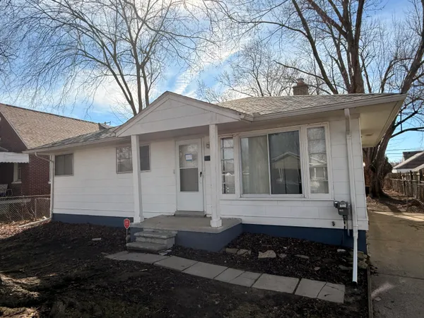 $139,500 | 8134 Hudson Avenue, Warren, MI 48089