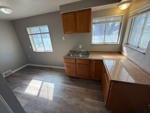$139,500 | 8134 Hudson Avenue, Warren, MI 48089