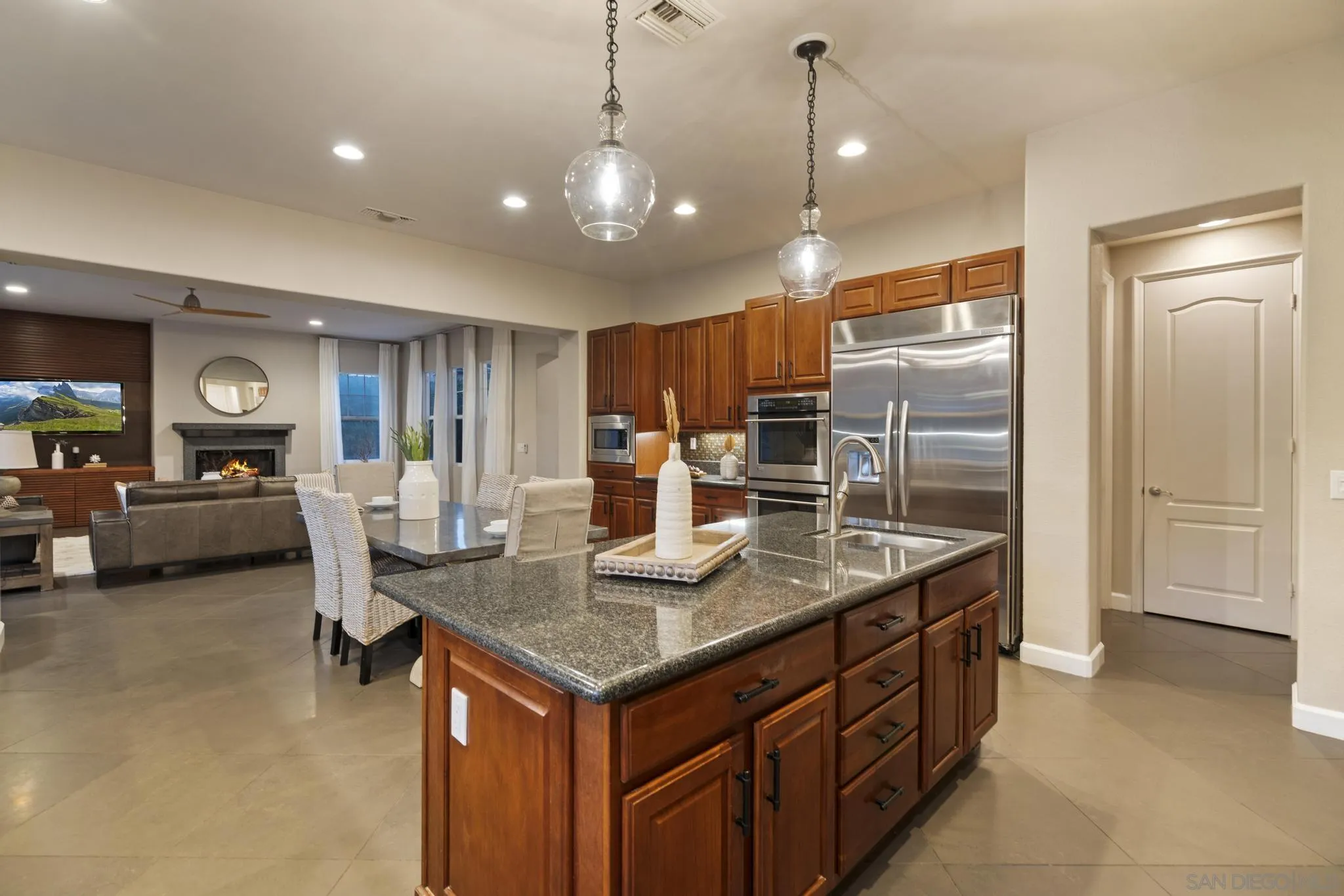 2827 Sutter Ridge Drive Chula Vista, CA 91914 - Photo 26 of 67 Gallery Image 26