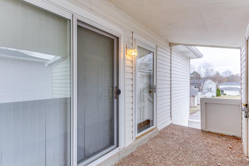 810 Bellevue Road, Unit 242 Nashville, TN 37221 - Photo 3 of 16 a view of a room with a window