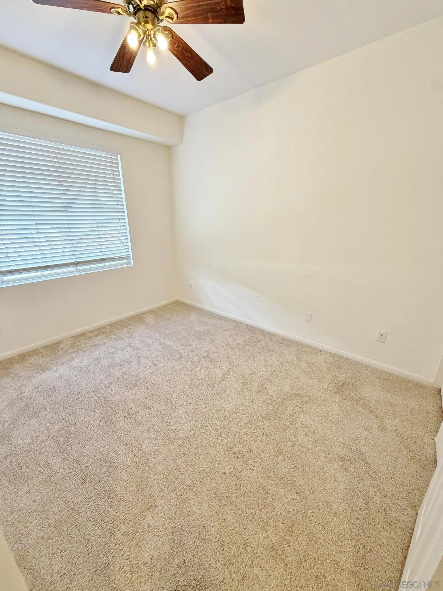 1528 Cir Ranch Way, Unit 68 Oceanside, CA 92057 - Photo 14 of 16