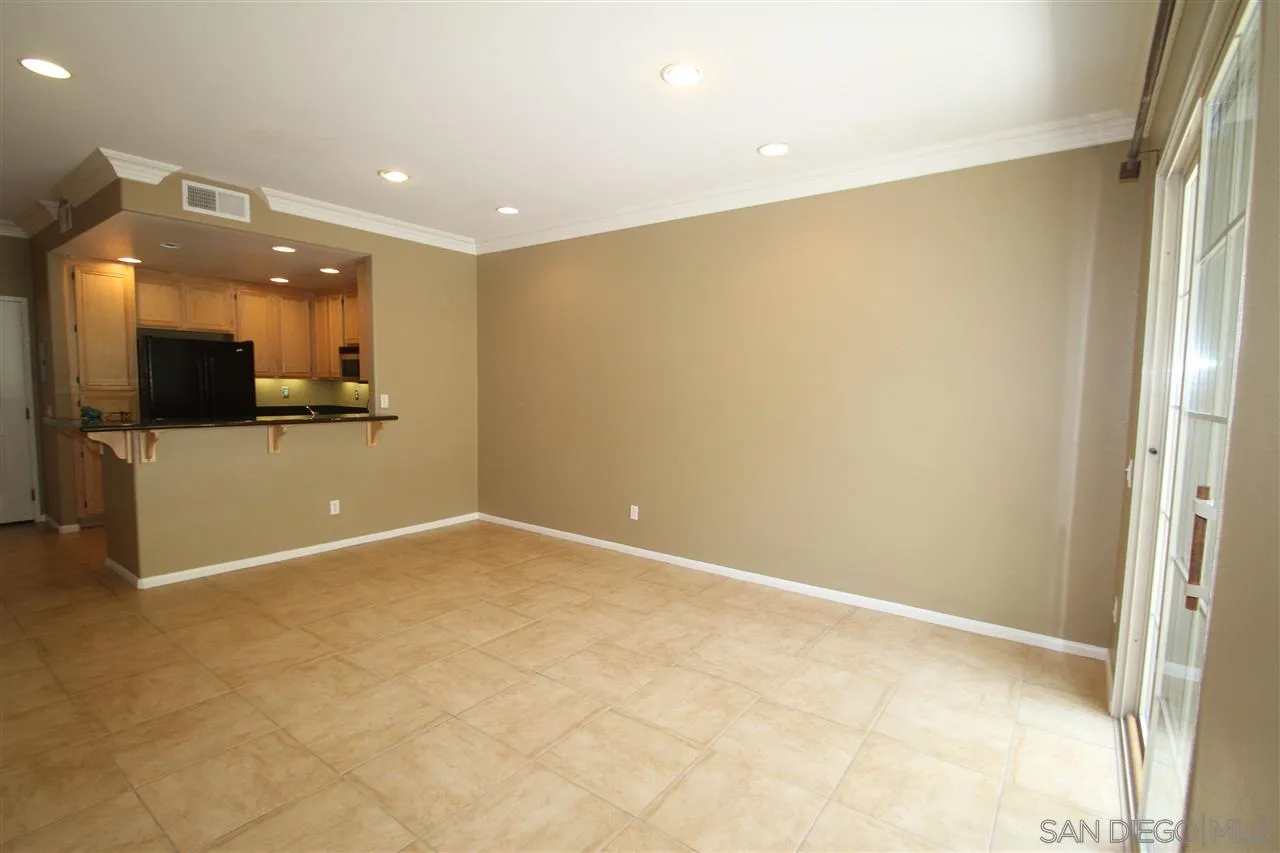 1528 Cir Ranch Way, Unit 68 Oceanside, CA 92057 - Photo 2 of 16